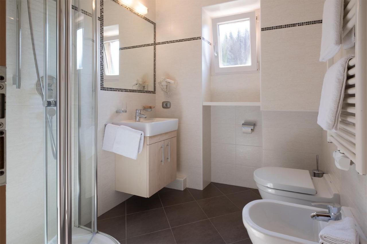 אורטיסיי Garni Alba Bed & Breakfast מראה חיצוני תמונה